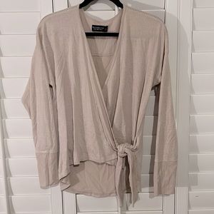 Abercrombie & Fitch soft and cozy wrap sweater